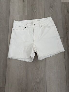 Old Navy White Frayed Hem Denim Shorts